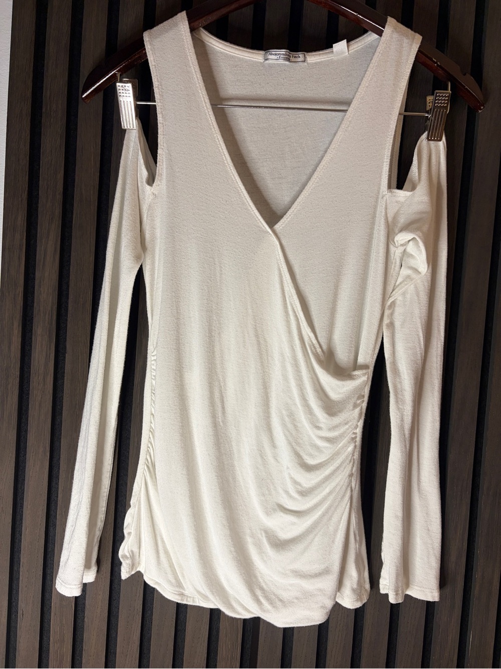 Abercrombie & Fitch Essentials White Ruched Cold Shoulder Top XS